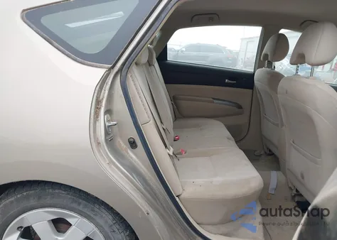 2004 Toyota Prius из США, поврежденный, VIN JTDKB20UX40004192